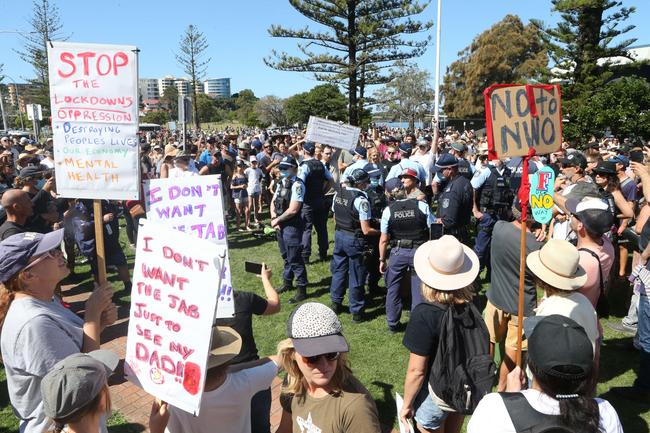 People in the Tweed are protesting the border restrictions. 22 August 2021 Coolangatta Picture by Richard Gosling