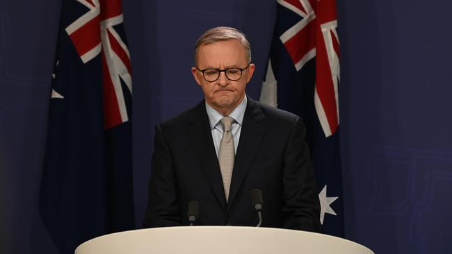 SYDNEY, AUSTRALIA - NewsWire Photos , April 10, 2022: Opposition leader Anthony Albanese speaks to the media during a press conference in Sydney.  Picture: NCA NewsWire / Flavio Brancaleone