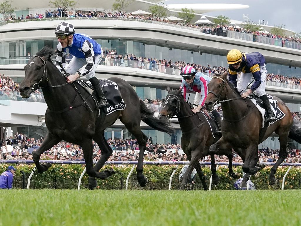 Horse Racing | Latest News, Race Results & Event Calendar | CODE Sports