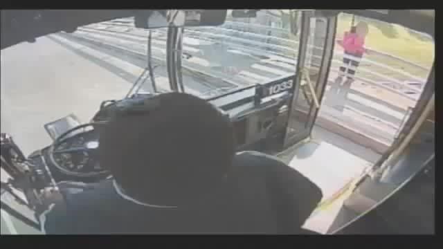 Bus driver Darnell Barton saves woman on Buffalo bridge ledge in New ...