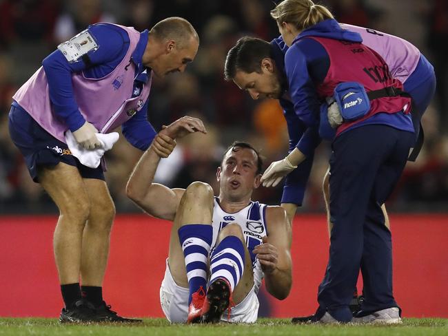 An injury to Todd Goldstein will give the Shinboner faithful cause for concern. (Photo by Darrian Traynor/Getty Images)