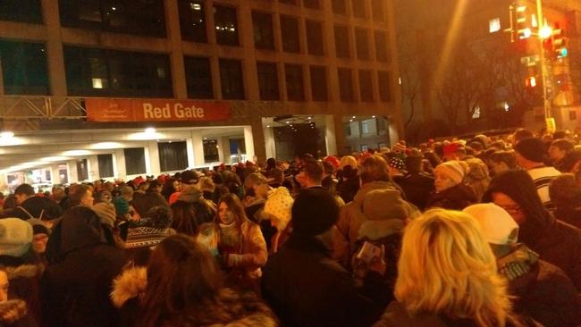 Crowds waiting to go into the National Mall . Picture: Laura Telford