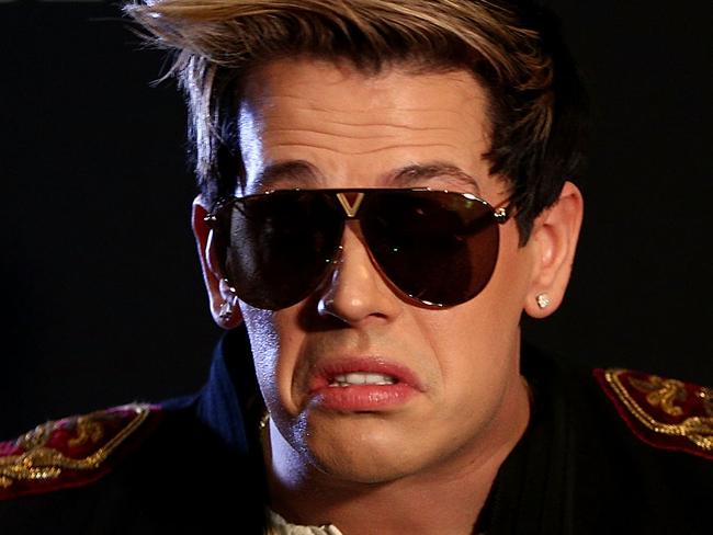 SYDNEY, AUSTRALIA - NOVEMBER 29:  Milo Yiannopoulos speaks during a press conference on November 29, 2017 in Sydney, Australia. Yiannopoulos is in Australia for his Troll Academy Tour.  (Photo by Lisa Maree Williams/Getty Images)