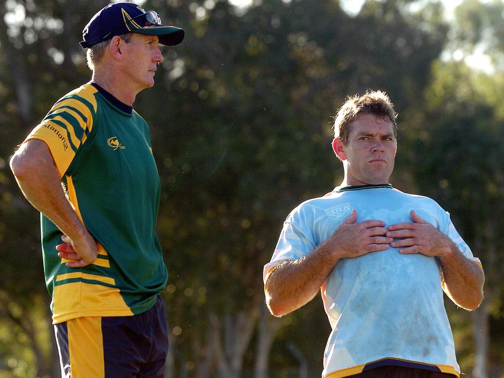 Wayne Bennett offered Brett Kimmorley some coaching advice earlier this year. Picture: AAP Image/Dave Hunt