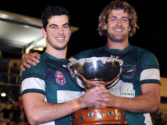 Legends: Josh Buckland Murray Goldsworthy with the premiership trophy in 2016. Photo: John McCutcheon