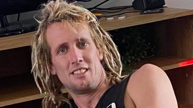 Dean Swinkels is wanted by police after failing to show up in court over alleged assault charges.