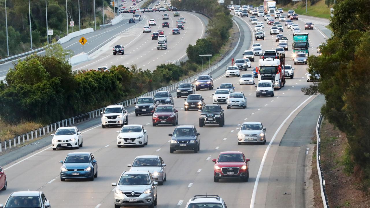 Gold Coast Traffic: M1 Congestion As Motorists Escape Heat | Gold Coast ...