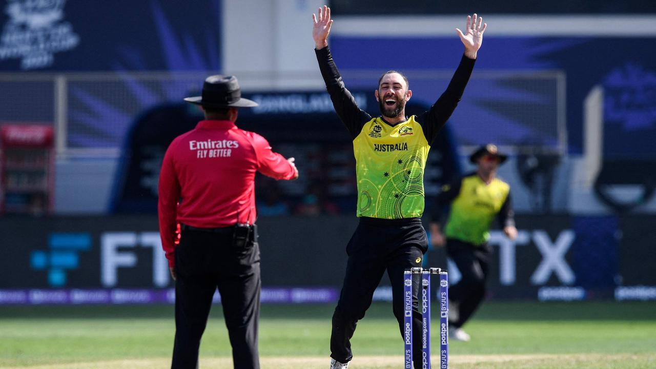 Australia's Glenn Maxwell (C) has picked up valuable wickets throughout the T20 World Cup and is likely to be used as a fifth-bowling option against Pakistan. Photo: AFP
