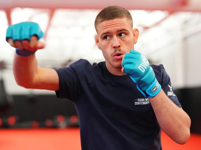 LAS VEGAS, NEVADA - AUGUST 20: Cody Haddon of Australia warms up prior to his fight during Dana White's Contender Series, season eight week two on August 20, 2024 in Las Vegas, Nevada.  (Photo by Chris Unger/Zuffa LLC)