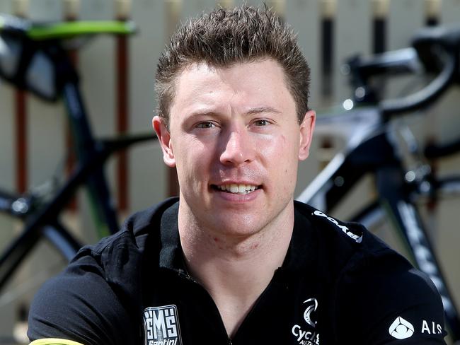 02/10/14 Track cyclist Shane Perkins at his Ferryden Pk home. Shane is putting back injury behind him and set for Oceania titles in Adelaide. photo Calum Robertson