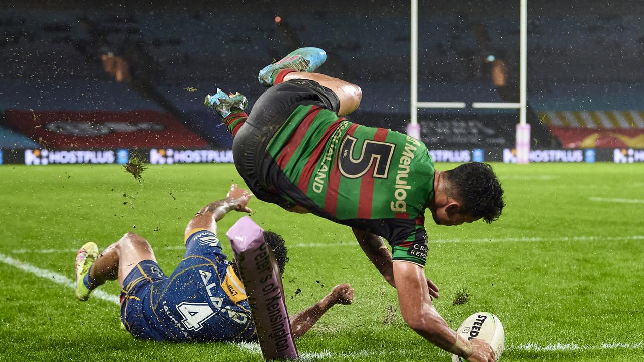 *** BESTPIX *** SYDNEY, AUSTRALIA - JULY 02: Jaxson Paulo of the Rabbitohs scores a try during the round 16 NRL match between the South Sydney Rabbitohs and the Parramatta Eels at Stadium Australia, on July 02, 2022, in Sydney, Australia. (Photo by Brett Hemmings/Getty Images)