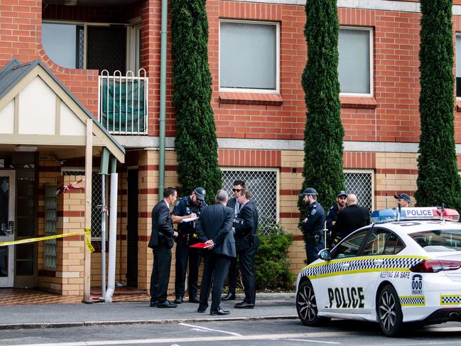 Police swarmed Mr Russell’s Sturt St unit after his death. Picture: NCA NewsWire/Morgan Sette