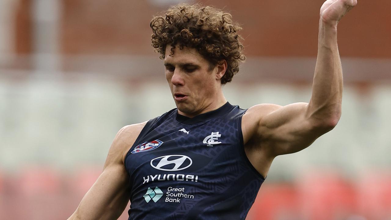 Charlie Curnow has undergone minor knee surgery. (Photo by Darrian Traynor/Getty Images)