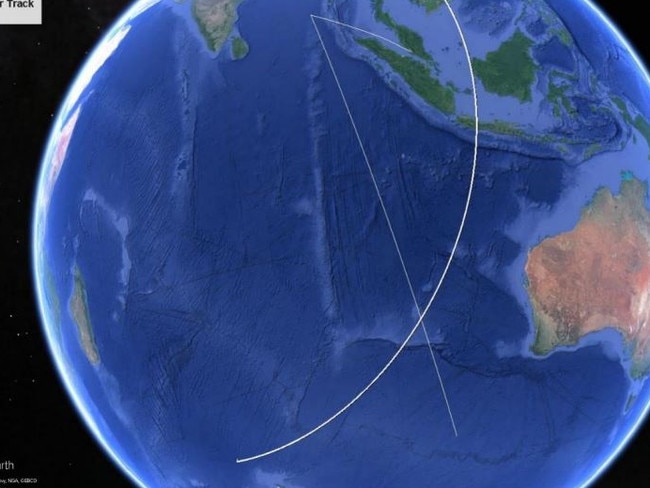 Australian Transport Safety Bureau's final report, The Operational Search for MH370, published in October 2017, shows the "x marks the spot" moment, where the flight meets the famous 7th arc.