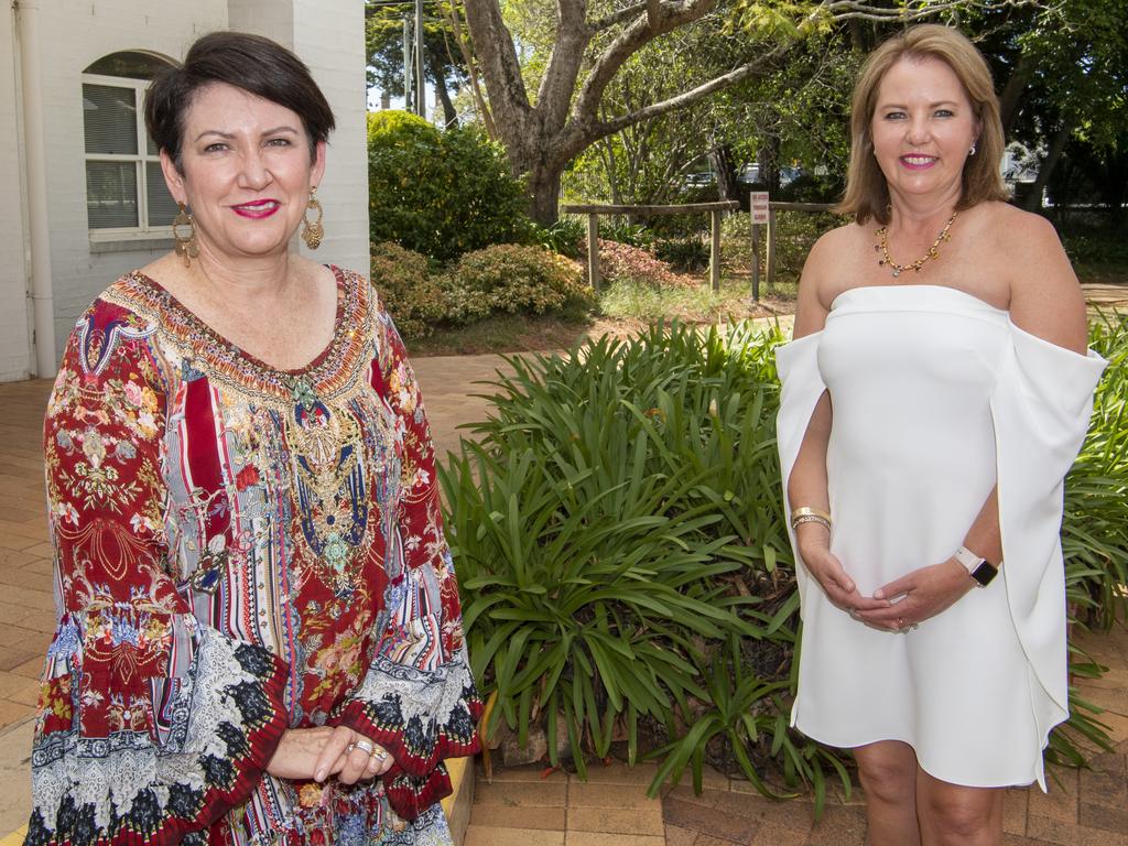 ( From left ) Joanna Baines and Jane Creevey at the Hogans Family Jewellers Ladies Diamond Luncheon 2020, Gips restaurant. Friday. 16th Oct 2020