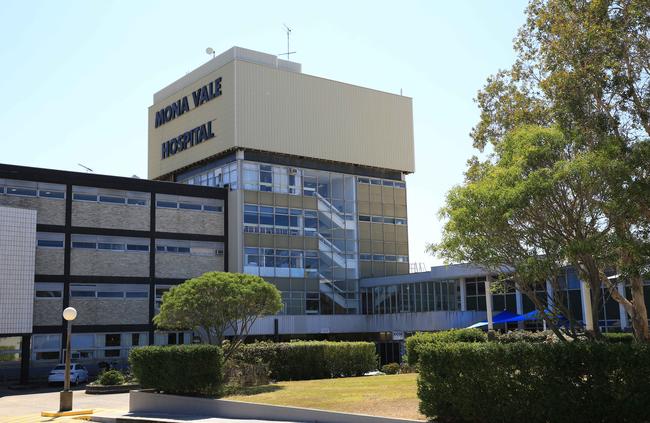 Mona Vale Hospital will get a new ambulance station but will lose its emergency department. Picture: AAP IMAGE/Damian Shaw