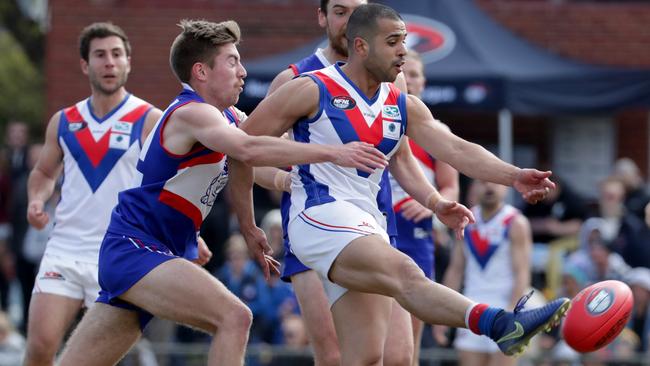 Ahmed Saad snaps at goal against North Heidelberg.