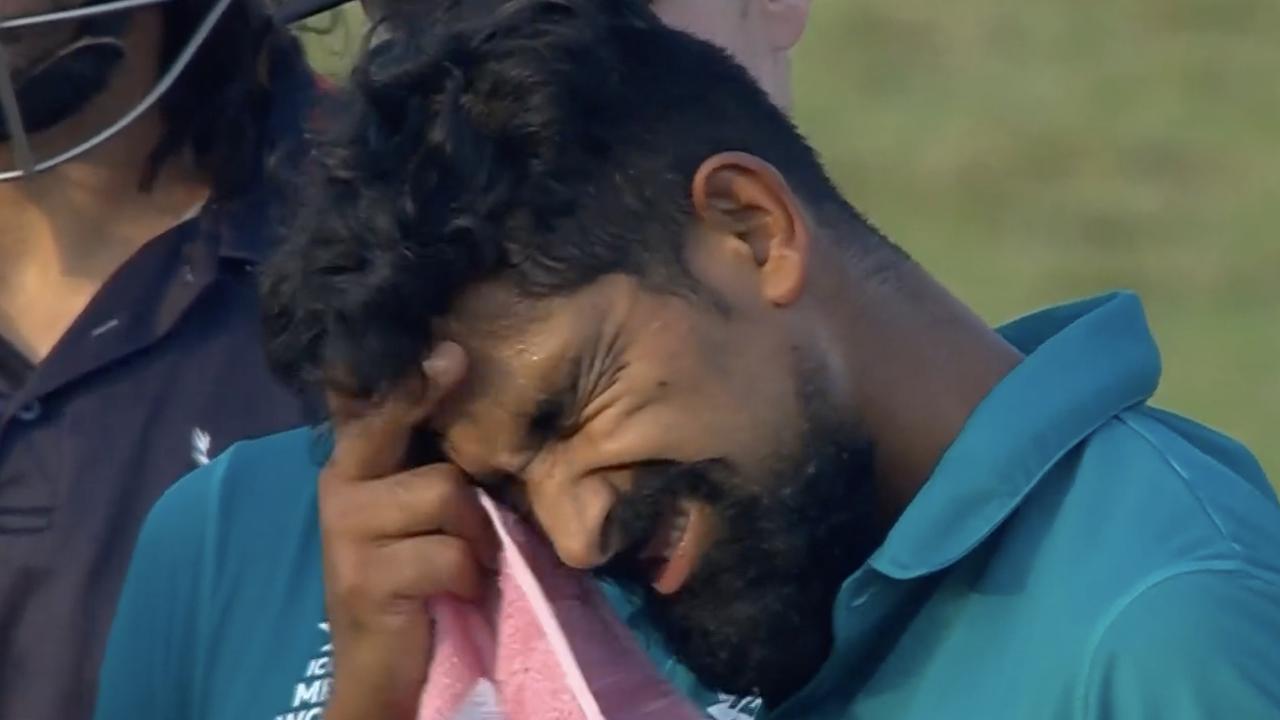 Sodhi was in immense discomfort after returning to his feet. Picture: Fox Cricket.