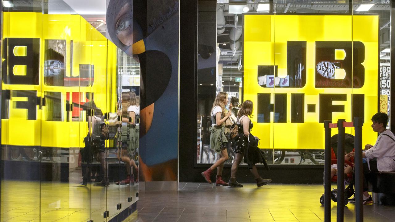 JB Hi-Fi sent an email confirming the vaccine mandate last Thursday. Picture: David Geraghty/NCA NewsWire
