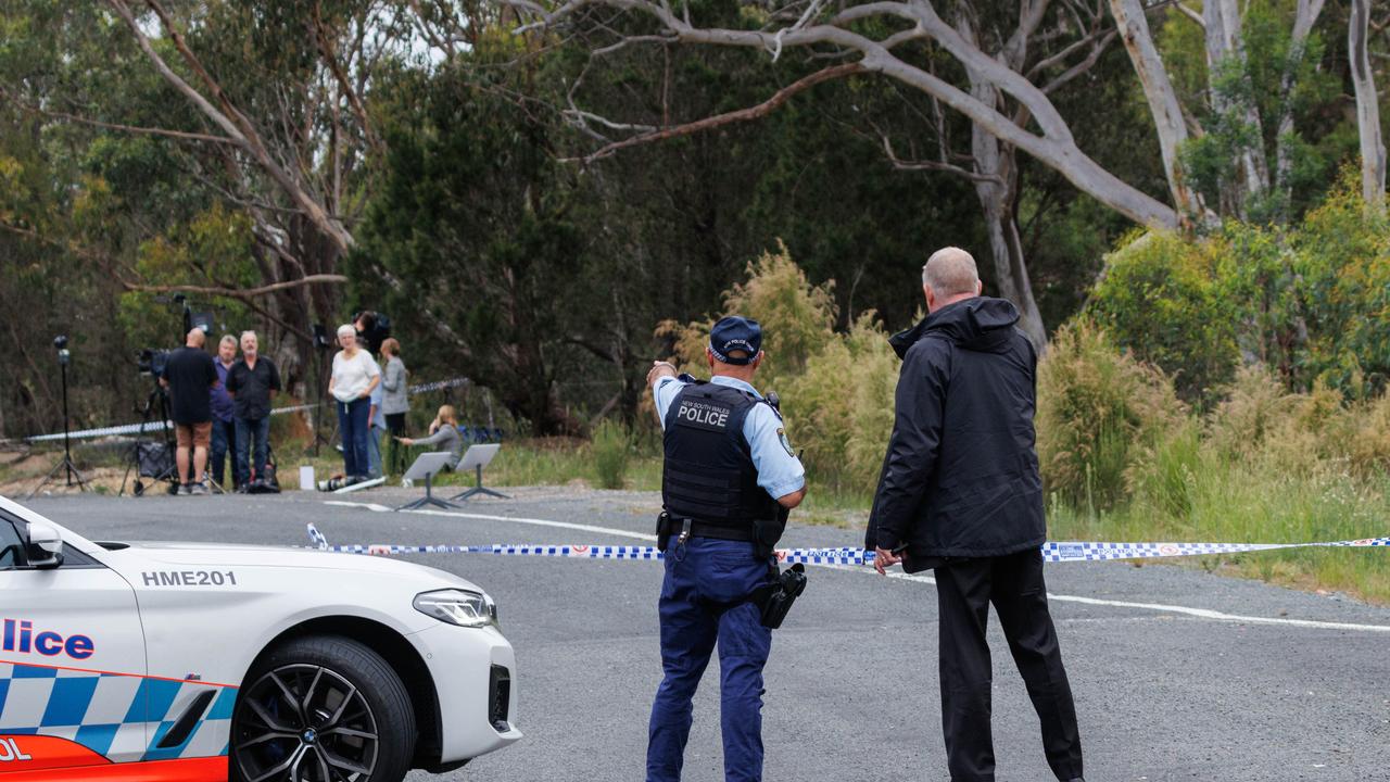 Police at a crime scene on Jerrara Rd in Bungonia, where the bodies of Jesse Baird and Luke Davies were discovered. Picture: NCA NewsWire / Max Mason-Hubers