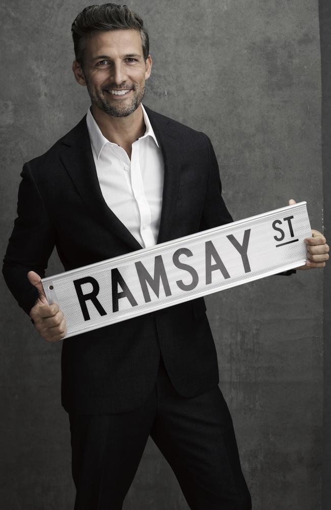 Chiropractor-turned Bachelor-turned fitness hawker-turned soapie actor Tim Robards.