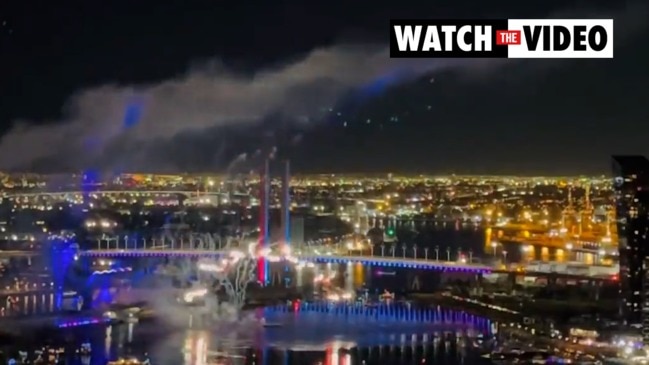 Melbourne New Year's Eve fireworks compared to Sydney