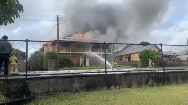 Fire tears through house in Taree on January 7, 2023