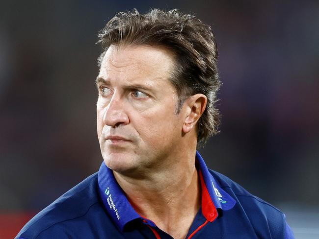 MELBOURNE, AUSTRALIA - APRIL 18: Luke Beveridge, Senior Coach of the Bulldogs looks on during the 2024 AFL Round 06 match between the St Kilda Saints and the Western Bulldogs at Marvel Stadium on April 18, 2024 in Melbourne, Australia. (Photo by Michael Willson/AFL Photos via Getty Images)