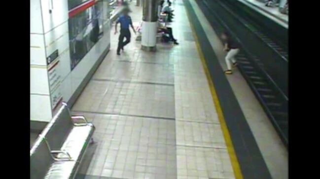 Wild Fortitude Valley station police chase