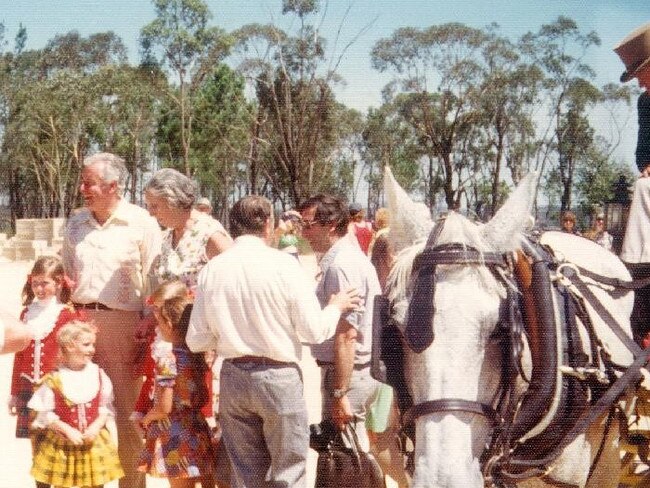 Gough and Margaret Whitlam at the opening of Old Sydney Town, 1975.