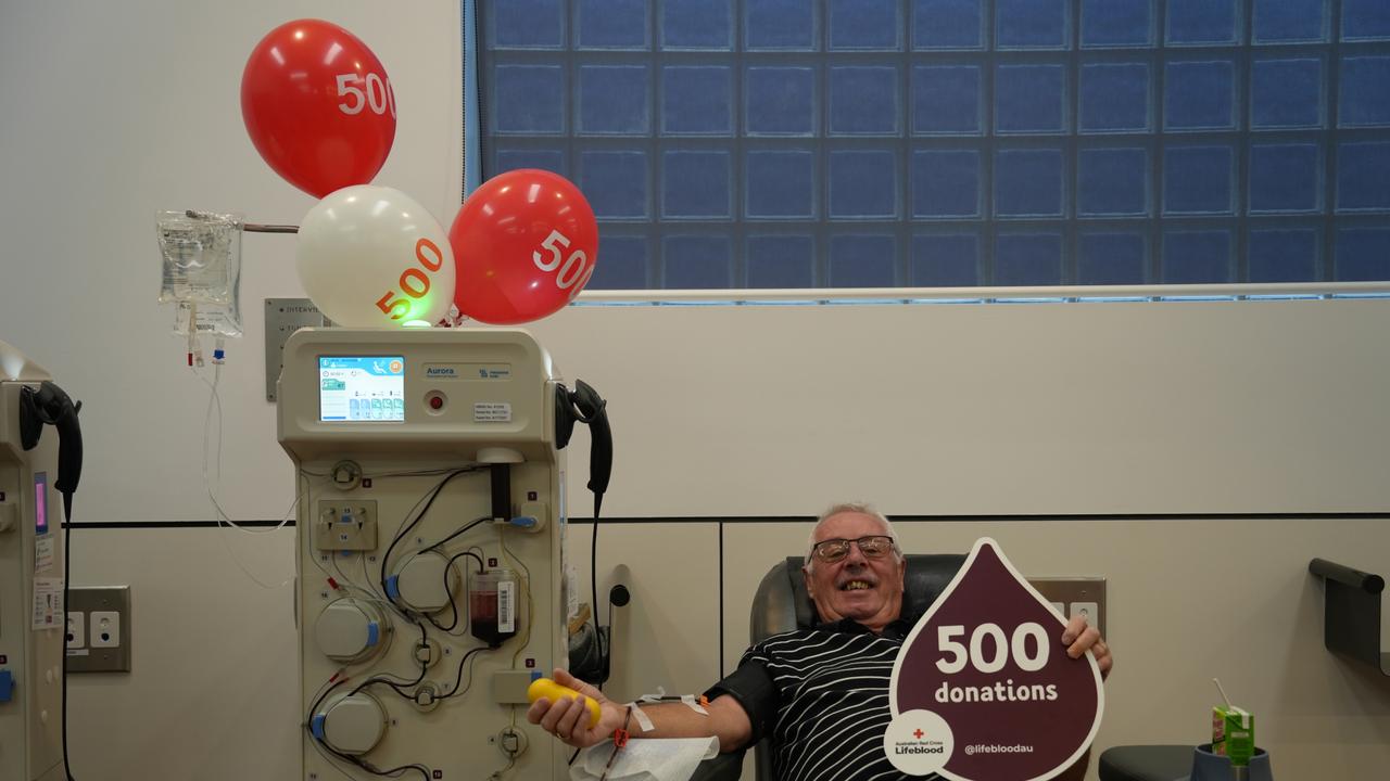 Peter Korin at his 500th blood donation at Lifeblood Toowoomba.