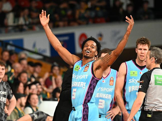 LAUNCESTON, AUSTRALIA - NOVEMBER 18: Barry Brown Jr of the Breakers celebrates during the round 7 NBL match between Tasmania Jackjumpers and New Zealand Breakers at Silverdome, on November 18, 2022, in Launceston, Australia. (Photo by Steve Bell/Getty Images)