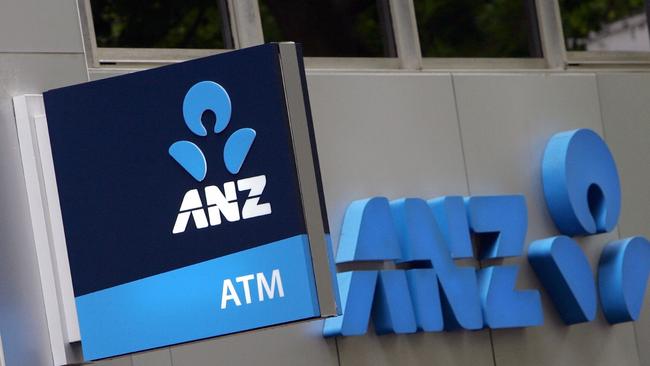 25/10/2010 BUSINESS: The Australia & New Zealand Banking Group Ltd. (ANZ) logo is displayed on a bank branch in Sydney, Australia, on Monday, Oct. 25, 2010. Three of Australia's four largest banks are set to post second-half profits that match or exceed earnings before the global financial crisis as bad debts ease in an economy benefiting from the biggest mining boom in a century. Photographer: Sergio Dionisio/Bloomberg