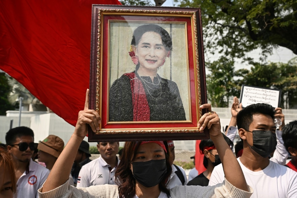 Jailed Myanmar leader Suu Kyi moved to house arrest: source | The ...