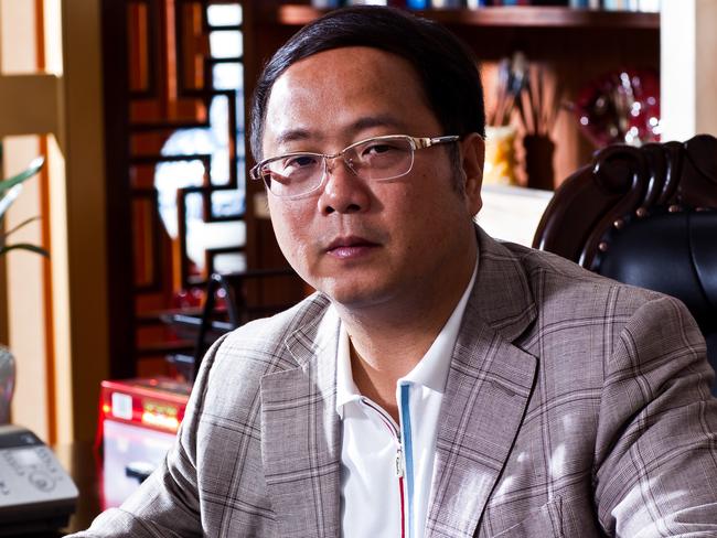 Yuhu Group Pty Ltd paid $44,000 to cover senator Dastyari’s legal bills. The group was founded by billionaire Huang Xiangmo who donates to both political parties.