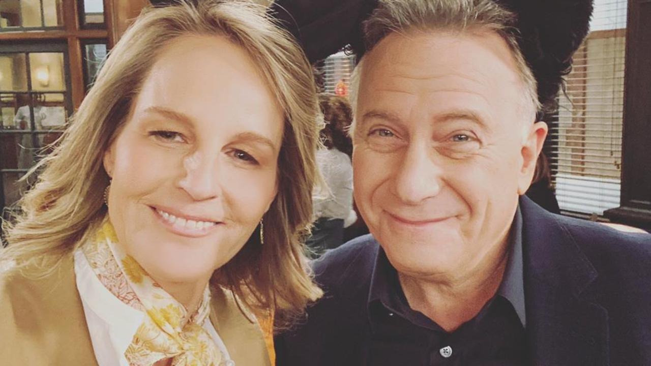 Helen Hunt and Paul Reiser are back.