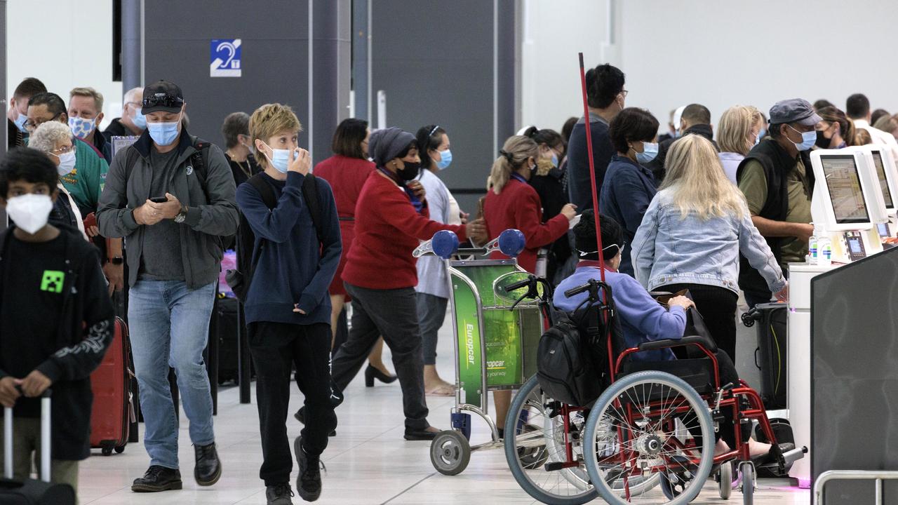 Melbourne Airport has been packed since the start of the school holidays, causing long queues and delays. Picture: NCA NewsWire / David Geraghty