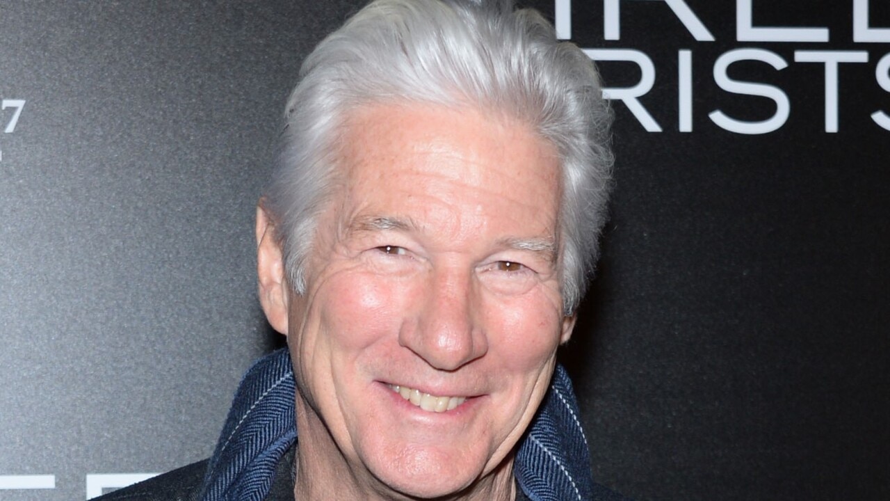 Richard Gere, Alejandra Silva Share Holiday Photo With Kids