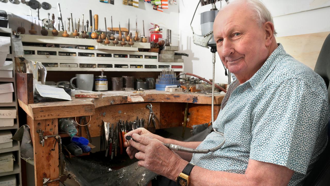 Shine on Sheehan: Not even a heart attack can stop this jeweller