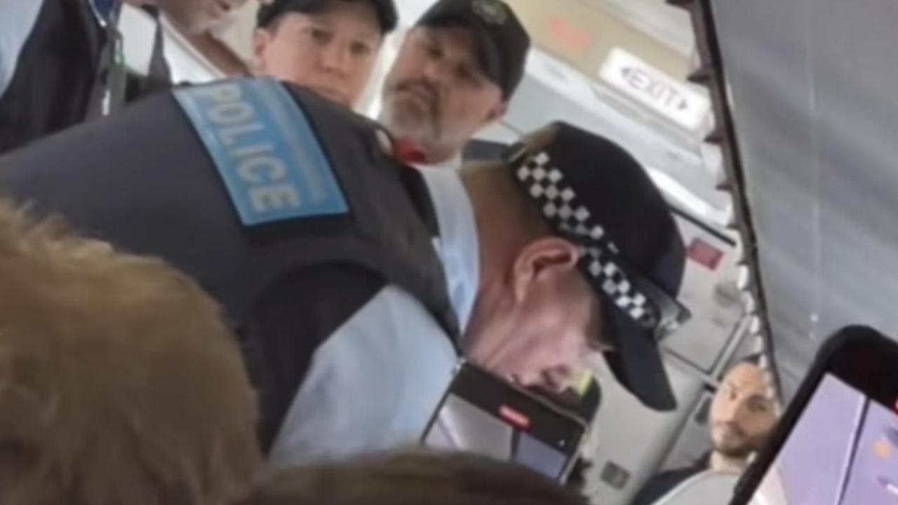 Police were called after Carlson refused to get off the plane despite multiple requests from cabin crew members. Picture: Supplied / TikTok