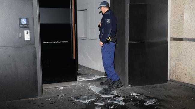 Louis Vuitton store in Brisbane's CBD raided, Thieves have smashed their  way into the Louis Vuitton store in Brisbane's CBD before fleeing with  thousands of dollars worth of stock. www.7NEWS.com.au