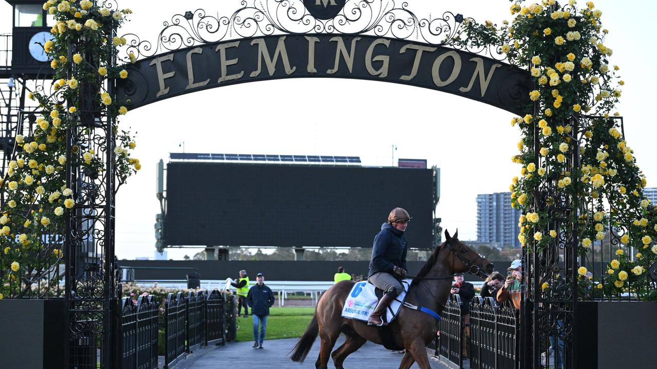 Melbourne Cup 2023 time Best places to watch the live races NT News