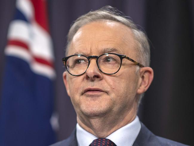 CANBERRA, AUSTRALIA NewsWire Photos - AUGUST 04, 2022: Prime Minister Anthony Albanese spoke to media in Parliament House in Canberra. Picture: NCA NewsWire / Gary Ramage