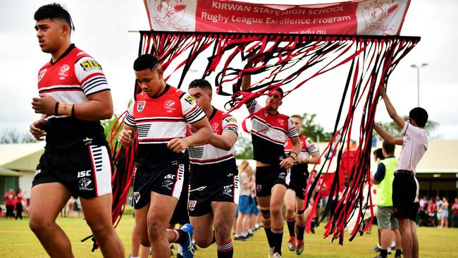 Phil Hall Cup; Kirwan State High School Vs Palm Beach Currumbin State High at Townsville JRL. D'Jazirhae Pua'avase taps the banner . Picture: Alix Sweeney