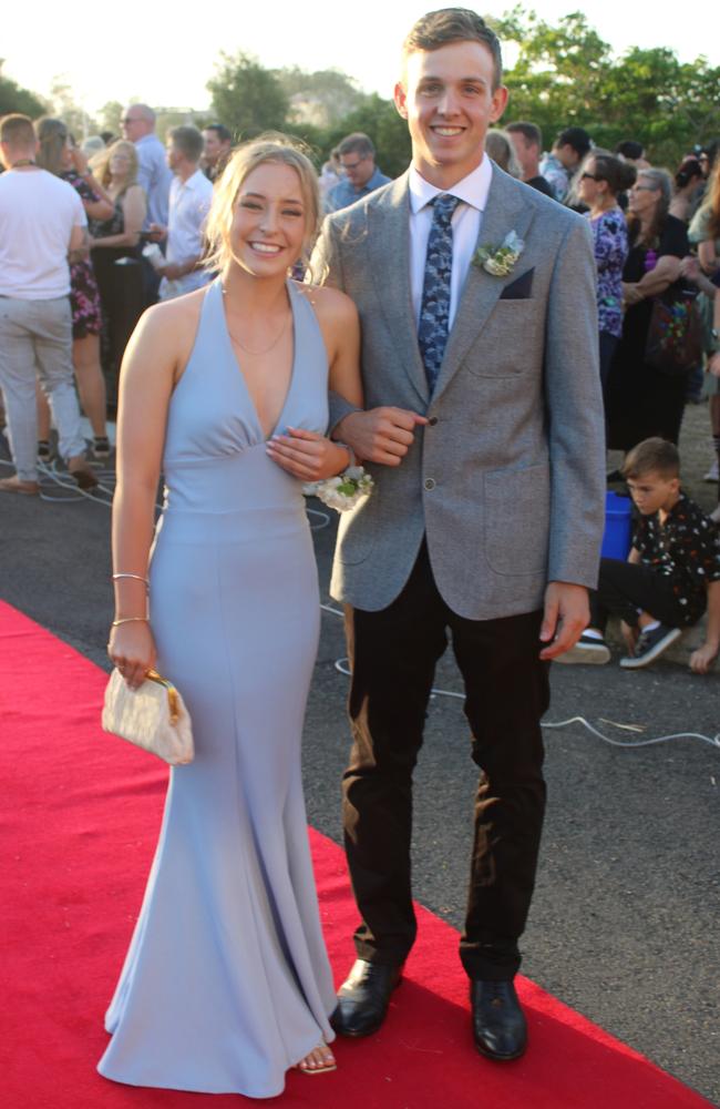 Blake Young &amp; Emma Bechly at the 2023 Gin Gin State High School Formal.