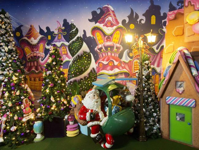 Santa’s Magical Kingdom opens with children and celebrities getting in ...