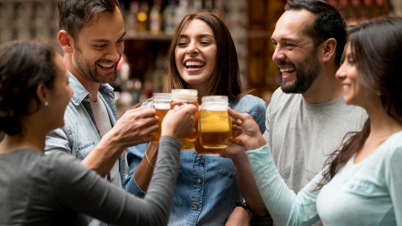 Alcohol: Drinkers urged to have two booze-free days a week | Daily ...