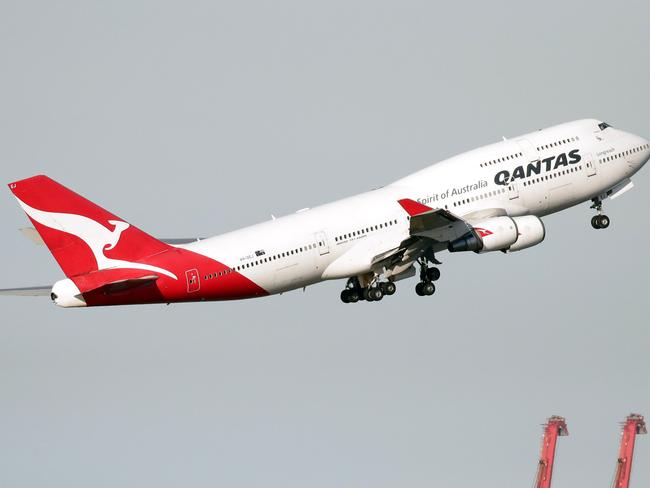 Pictured from Brighton Le Sands is the Qantas 747 plane VH-OEJ as it departs Sydney for the last time.Picture: Christian Gilles