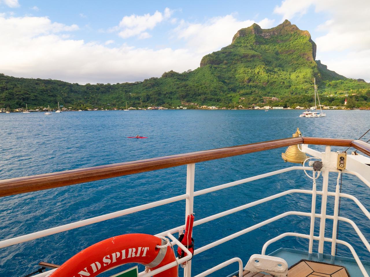 Windstar Dreams of Tahiti cruise review Bora Bora highlights escape