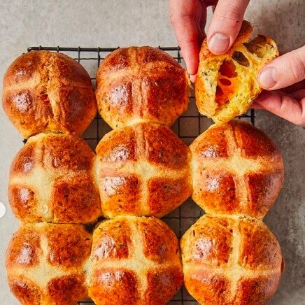 Jamie Oliver’s cheese and chive hot cross bun recipe has received a mixed reaction. Picture: Instagram/Jamie Oliver.